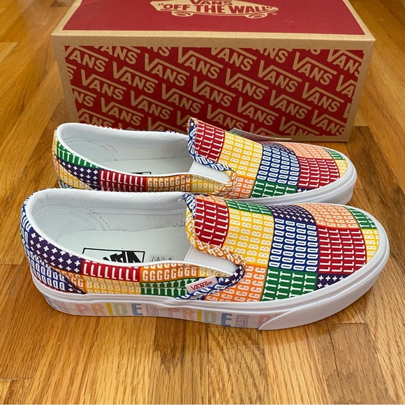 Vans Pride Classic Slip On Women’s Sneakers - Picture 4 of 6